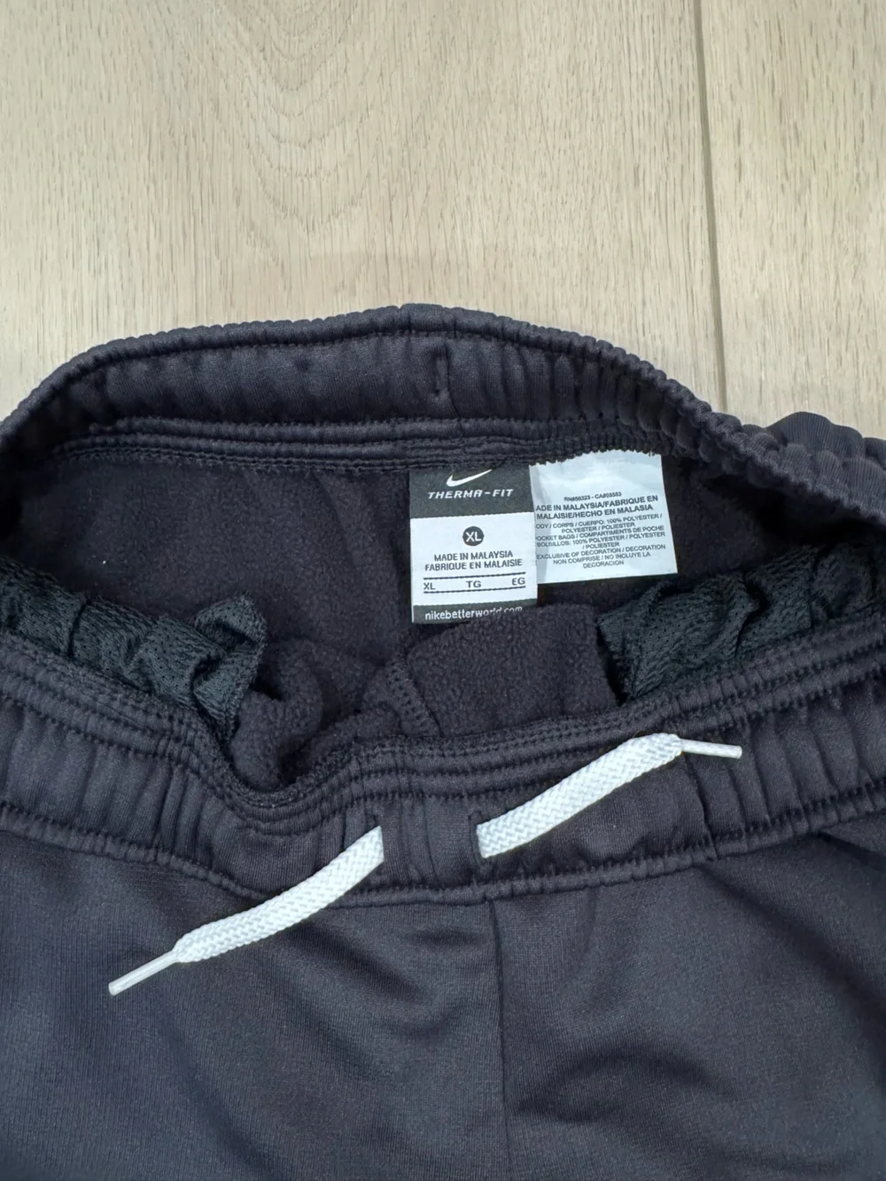 Nike Kids Black Jogger Sweatpants Therma-Fit with White Swoosh